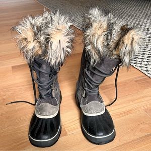 Sorel Joan of Arctic boots